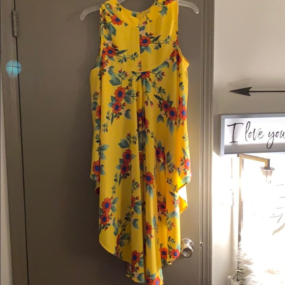 Shirt - Picture 2 of 2